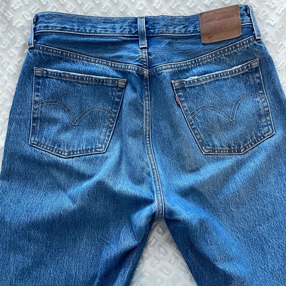 Levi’s Premium 501 Original Fit Women’s Straight Jeans Size 8/10 W29 - Picture 8 of 9